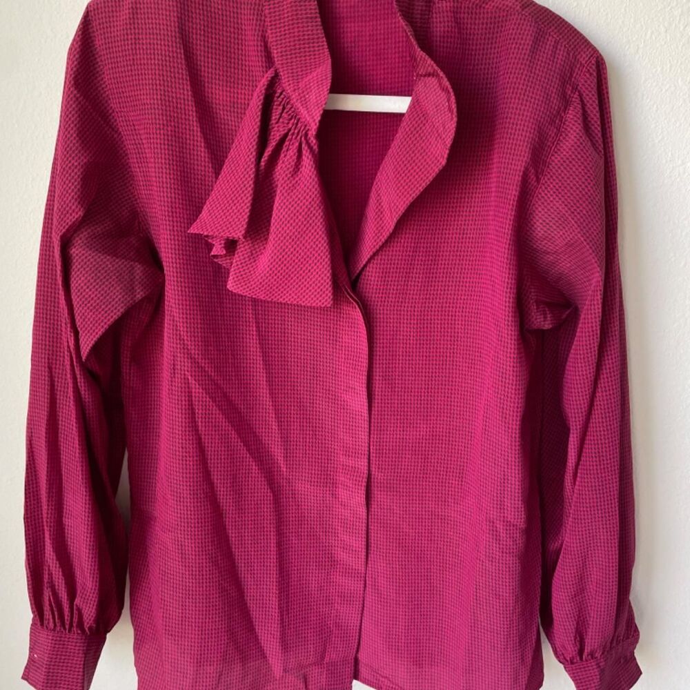 Tanner Women's Burgundy Blouse